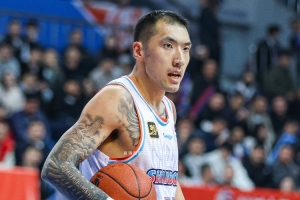 陶汉林：合同到期了 要么续约山东 要么原地退役 不会去别的队