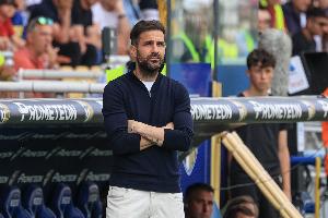 媒体对科莫有偏见?小法:如果我们喜欢梅西,就会找马拉多纳缺点