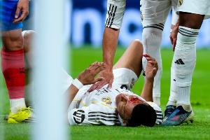 每体：姆巴佩遭肘击，皇马强烈要求听取相关VAR对话录音