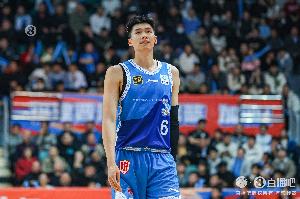 稳定输出！邹阳14中7拿到19分4篮板1抢断1盖帽