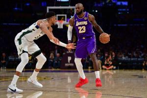 名记:多队管理层预期 老詹字母小卡中有两人甚至全部都可能换队