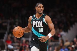 亨德森谈伤病:克服困难的办法是别哭泣抱怨 没人在乎你的破事