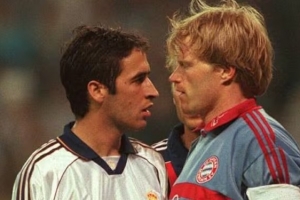 阿斯盘点皇马vs拜仁欧冠恩怨：范博梅尔对皇马球迷做不雅手势庆祝