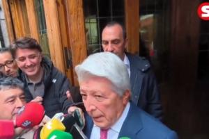 草皮遭投诉！马竞主席：有人喜欢长发有人短发，巴萨不喜欢太长的