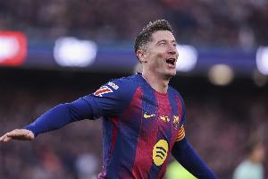 37场23球!莱万距巴萨欧冠历史射手榜第二的苏亚雷斯仅差2球