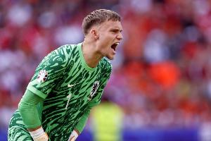 德天空:维尔布鲁根可能今夏离开布莱顿,已有俱乐部询问情况