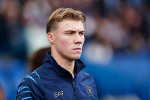 斯基拉:加斯佩里尼在去年夏天反对罗马引进霍伊伦和乔纳森·罗