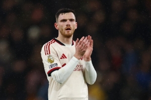 利物浦名宿:必须再找一个罗伯逊这种领袖,错过格伊真是巨大错误