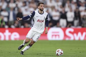 标晚：热刺中场本坦库尔在缺席数月后已恢复训练，有望出战布莱顿