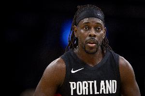 太快了!霍勒迪和阿夫迪亚瞬间连得8分 将分差缩小至3分