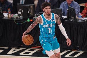 流量给你拉满了!三球30+5+10 加时上演关键失误+上篮绝杀!