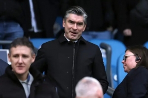 英媒：芬威对理查德·休斯很满意不会放走他 利物浦夏季将签3-4人