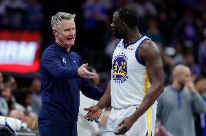 锁死小卡！科尔：追梦是我这辈子见过的最好的防守球员