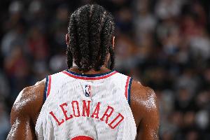 一言难尽！伦纳德快船生涯至今只赢了3个季后赛系列赛