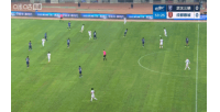 险些乌龙！第54分钟，杨明洋右路传中，王康解围击中立柱