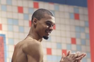 KG：文班需要和美国黑人约会才能变得强硬 让我表妹带你长长见识