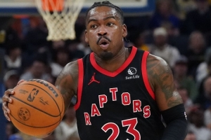 小钢炮发威！谢德半场7中4&三分4中3 得到11分1篮板1助攻