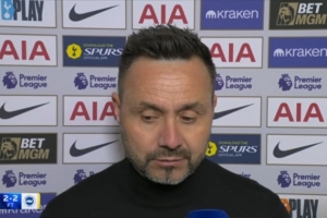 德泽尔比：我看到血性和斗志，球场氛围就像我们在争夺欧冠资格