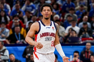 好外援！威金顿23中13砍下36分7板3助 6失误瑕不掩瑜