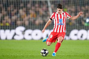 每体：阿尔瓦雷斯身价可能进一步提升，巴萨想签人需出售核心球员