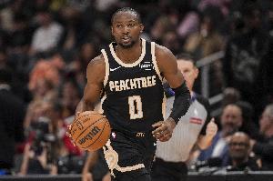 冲起来！老鹰抢断反击 库明加一马当先上篮2+0！大桥拉都拉不住