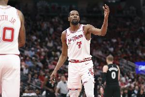 文胖：杜兰特缺席后火箭进攻一团糟 不能把功劳全给湖人的防守